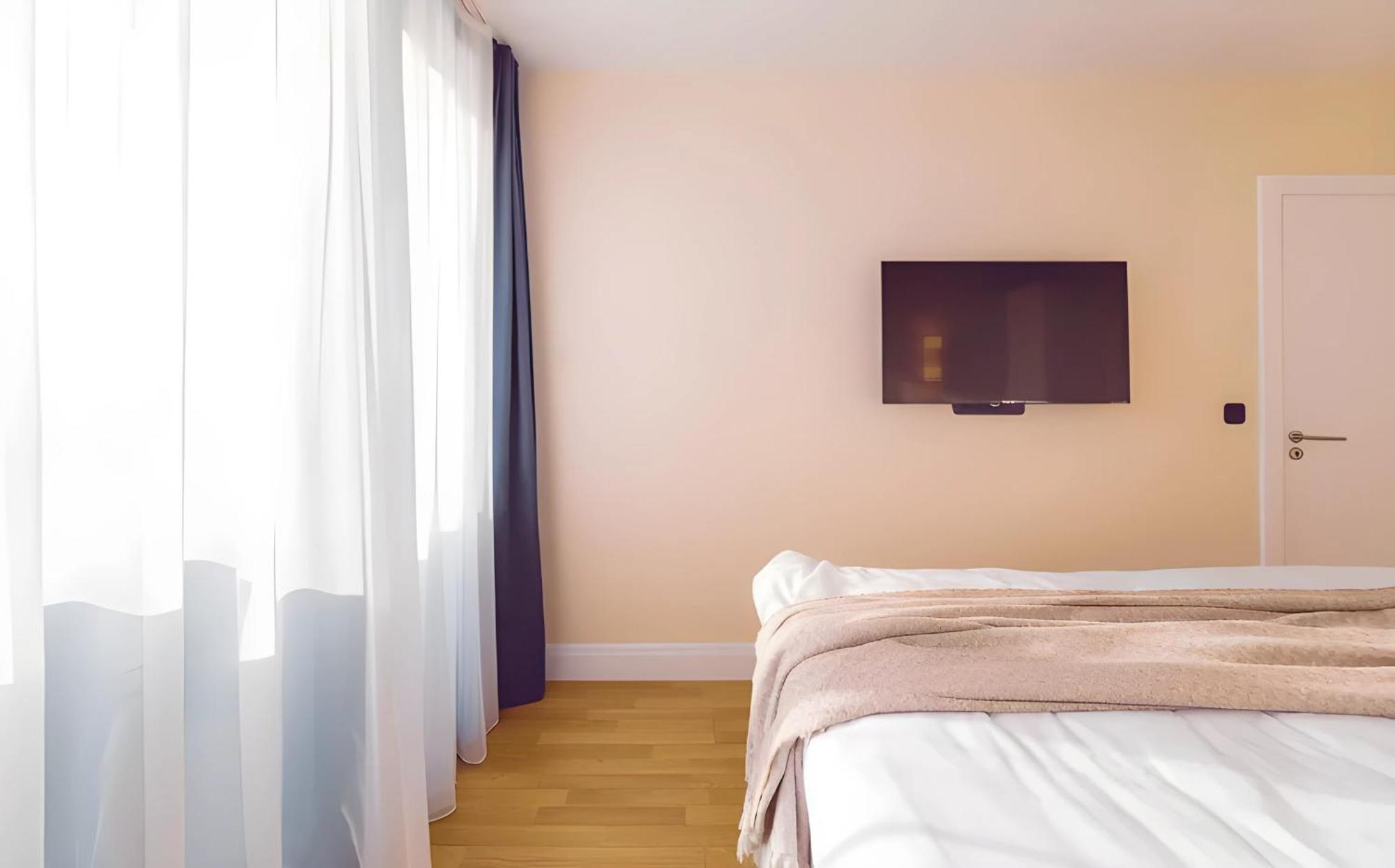 Luxury Orbi City Sea View Aparthotel บาทูมิ ภายนอก รูปภาพ